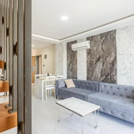 The Classe Collection Deluxe 4 Апартаменты *